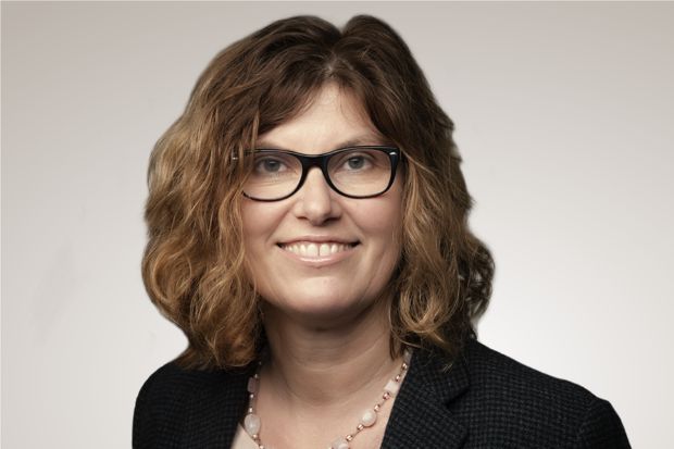 Portraitfoto von Christine Falk