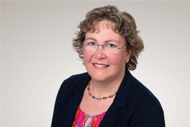 Portraitfoto von Susanne Haeßler